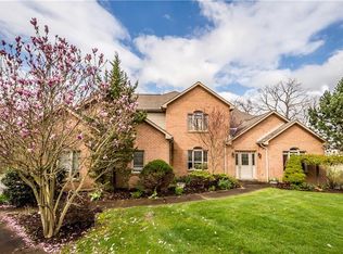 108 Willoughby Ct, Venetia, PA