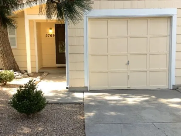5709 Hermit Pass Dr, Colorado Springs, CO 80917