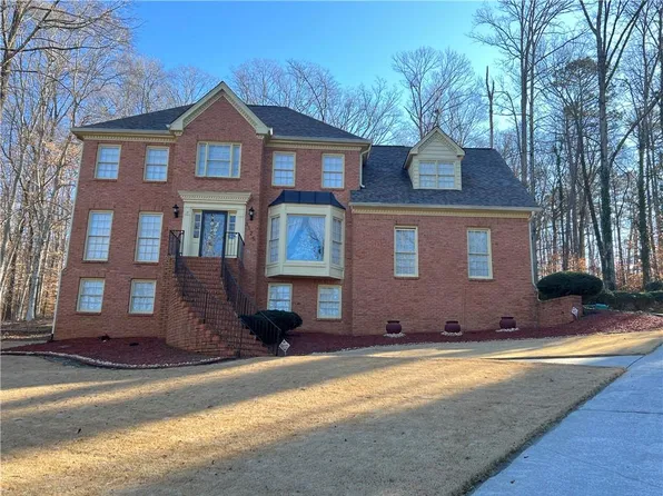 3125 Brownwood Dr, Snellville, GA 30078