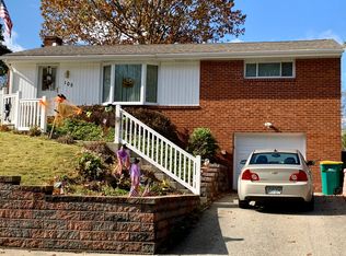 105 Lowland Dr, Pittsburgh, PA