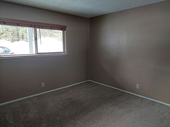 4th image of 3689 Blackwood Rd #6