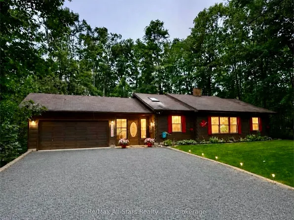 55 Golf Club Cres, Kawartha Lakes, ON K0M 1N0