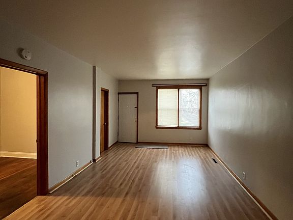2nd image of 4026 Fir St Unit 1