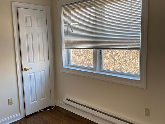 5th image of 94 Husson St APT F