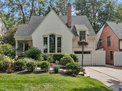 2737 Woodsdale Blvd, Lincoln, NE, 68502