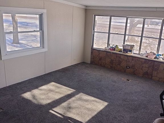 4th image of 8110 8th Ave #20