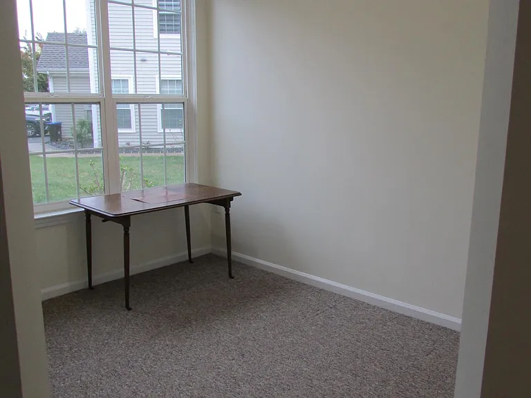 29 Tall Oaks Ct — Photo 4