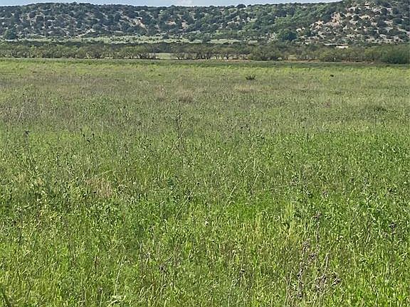 2nd image of 990 County Road 186