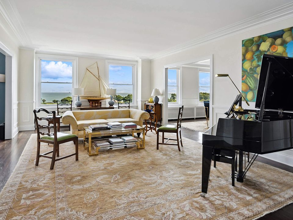 1st image of 3730 N Lake Shore Dr APT 8A