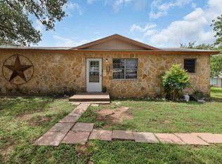 405 E Brier Ln, Burnet, TX 78611