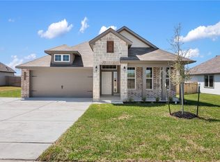 2203 Autumn Lake Dr, Bryan, TX 77807