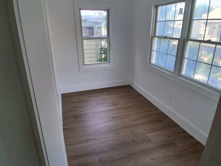 275 Claremont Ave #2 — Photo 15
