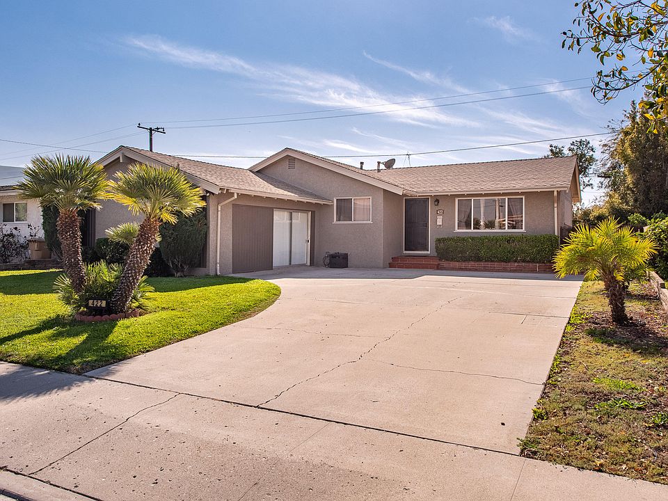 1st image of 422 Laurie Ln