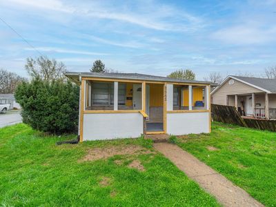 2562 Azelda St, Columbus, OH, 43211