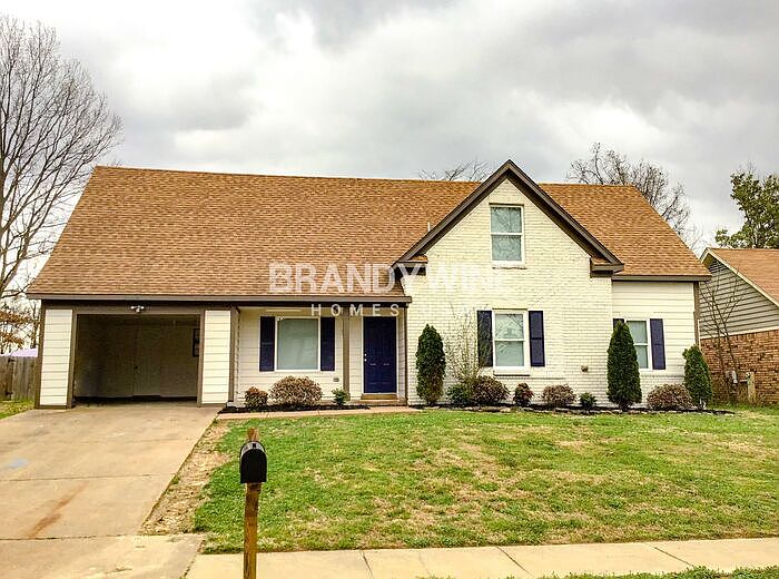 1st image of 2704 Deer Glade Ln