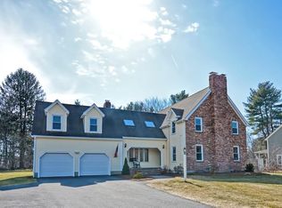 8 Wheelwright Rd, Medfield, MA 02052
