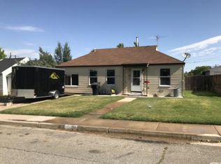 132 W 1900 N, Sunset, UT 84015