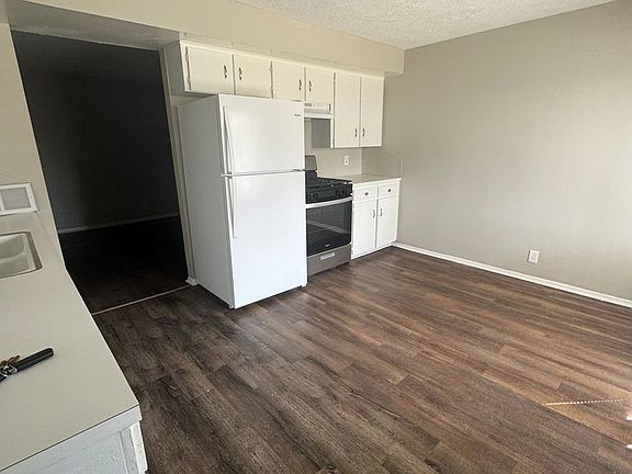 4th image of 4722 N 61st St #D2