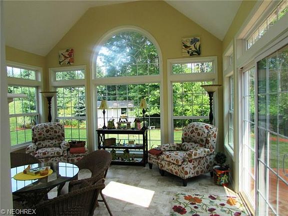 4th image of 32790 Titus Hill Ln