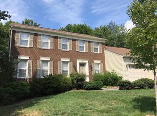 8926 Renshaw Ct, Springfield, VA 22153