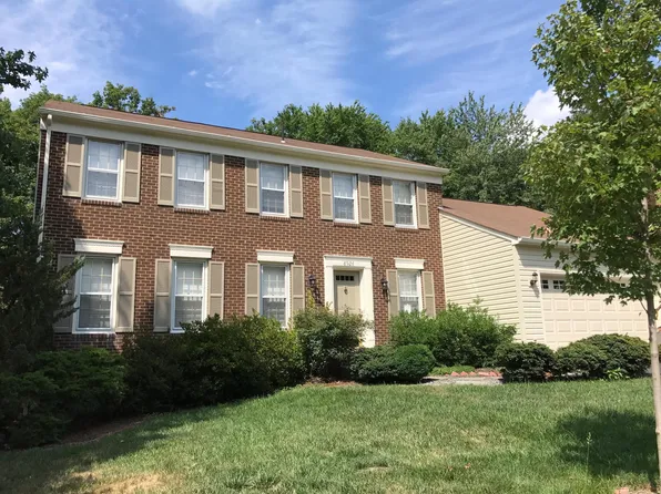 8926 Renshaw Ct, Springfield, VA 22153