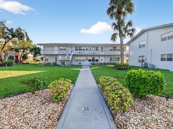 46 Waltham B, West Palm Beach, FL 33417
