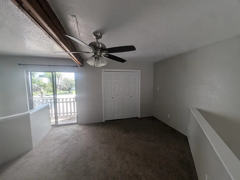 1802 Potomac Pl #C — Photo 12