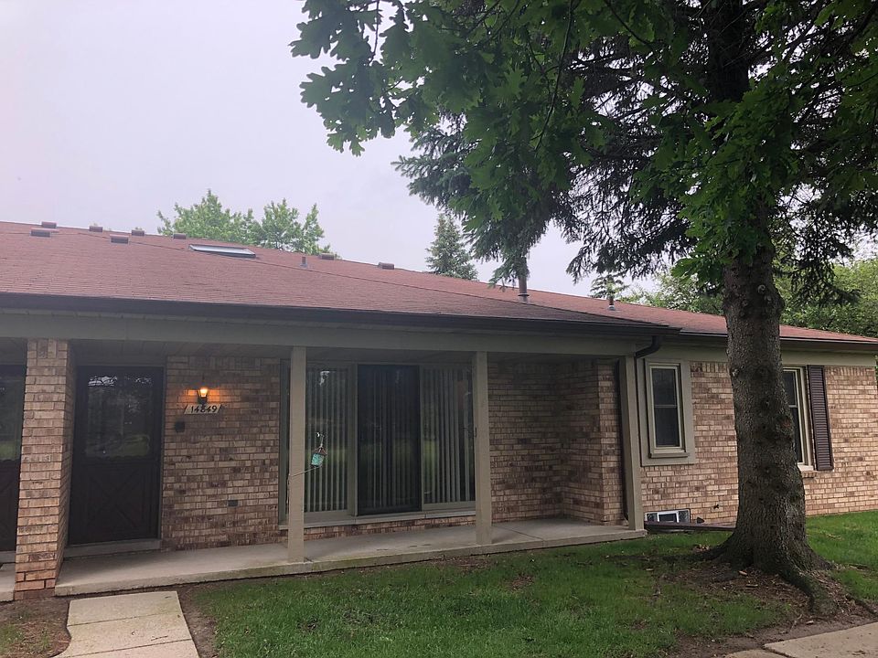 1st image of 14849 Village Ct