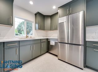 9 5620 #1/2, Valley Village, CA 91607