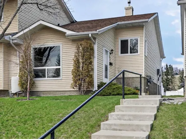 171 S Deerfield Dr SE, Calgary, AB T2J 7B7