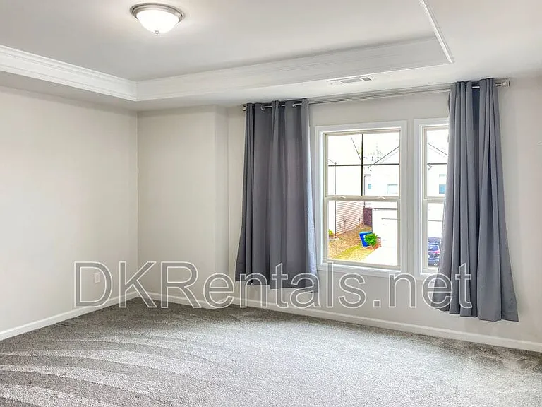 213 Auburn Station Dr — Photo 13