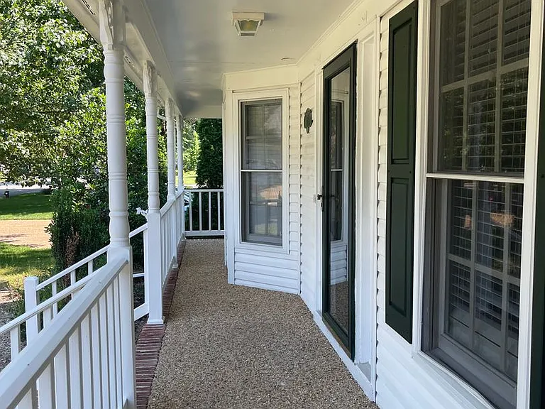 403 Coach Hovis Dr — Photo 3