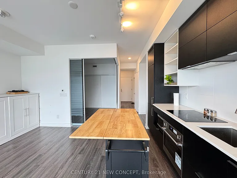 20 Edward St #2221 — Photo 14