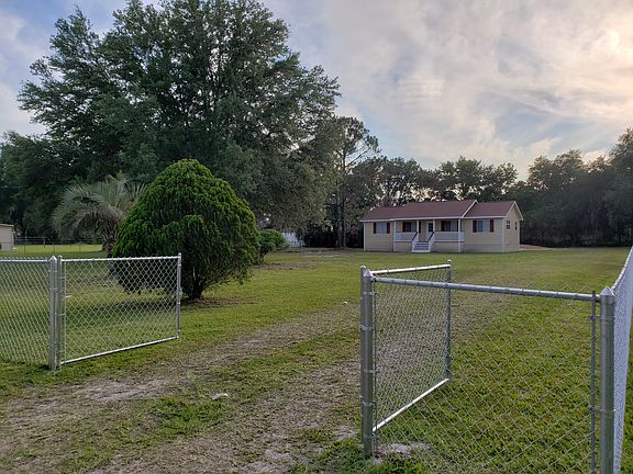 2nd image of 4009 Loury Dr