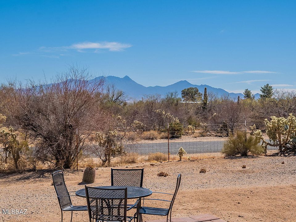 1st image of 17165 S Camino De Las Quintas