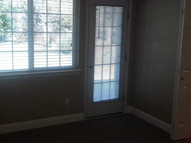 602 Mountain View Dr — Photo 13