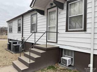 139 W 2nd St, Junction City, KS 66441