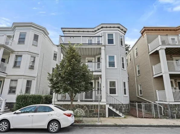 9 Hallam St #3, Dorchester, MA 02125