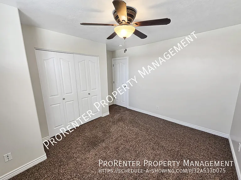 1911 S 1485 W — Photo 16