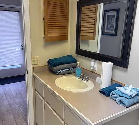 3rd image of 2893 Edison Ave #1