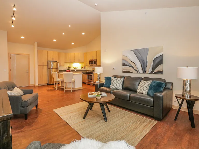 Conservancy Pointe — Photo 15