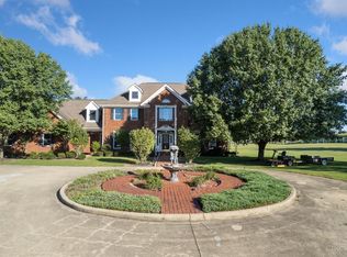 3300 Cross Rd, West Union, OH 45697