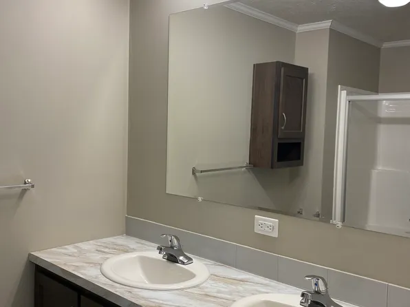 4635 Cardinal Dr #4635, Dubuque, IA 52001