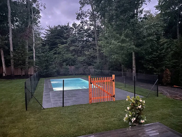 48 Tyrone Dr — Photo 21
