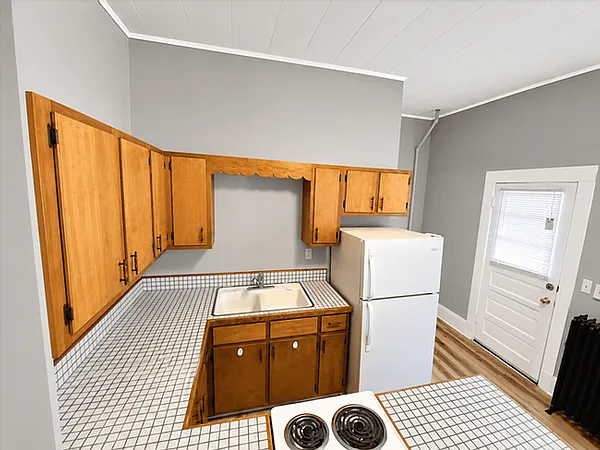 300 Steward Ave #2 — Photo 1