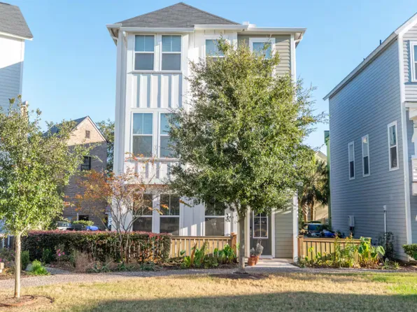 4475 Newmans Aly, North Charleston, SC 29405