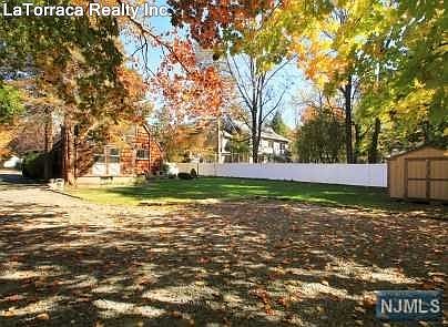 4th image of 58 Park Ln