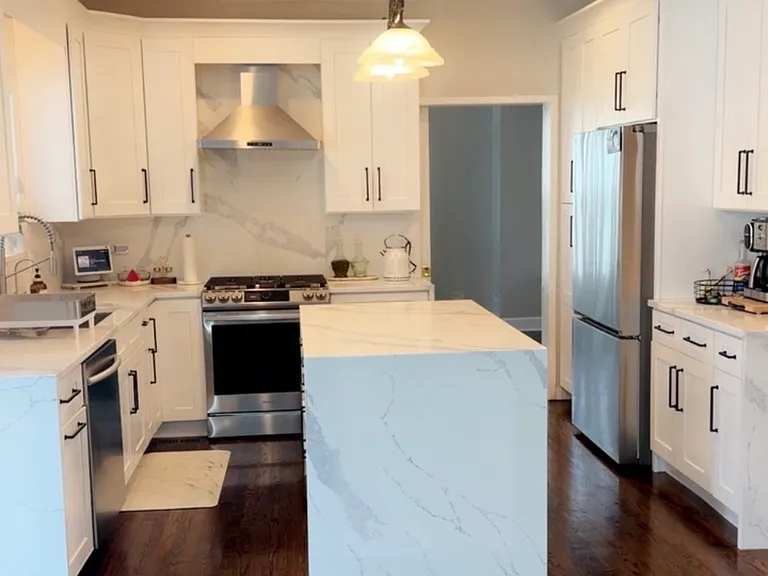 706 Mayfair Dr — Photo 10