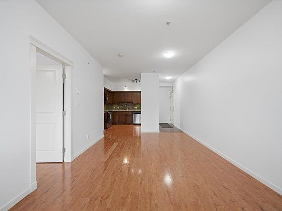 5th image of 22858 Lougheed Hwy #307