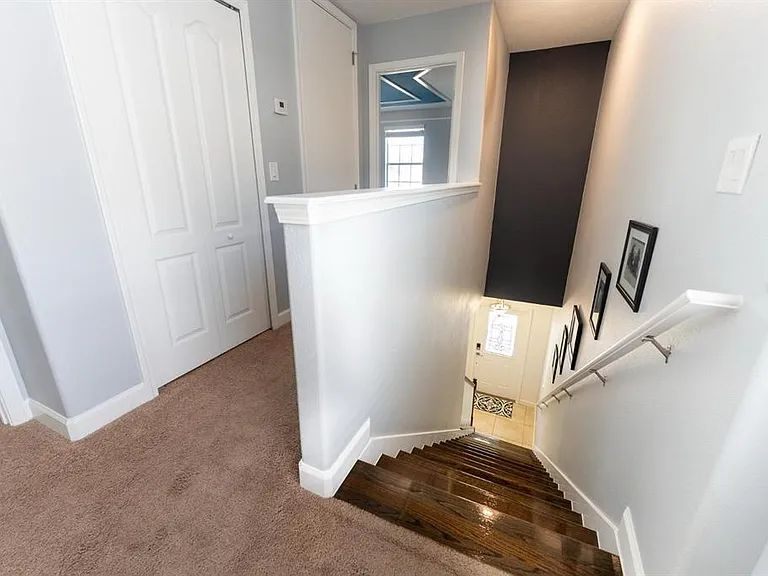 5917 Grassy Point Rd — Photo 8